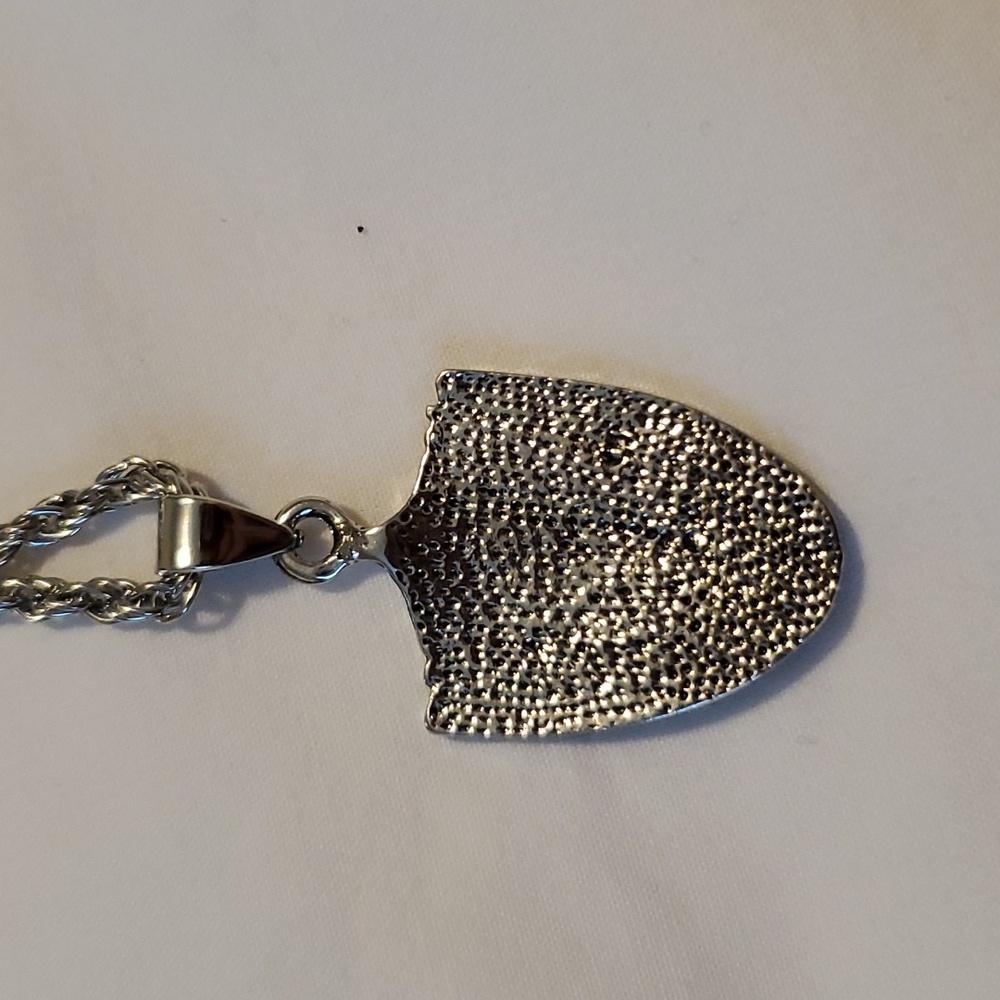 NECKLACE - Picture 3 of 4